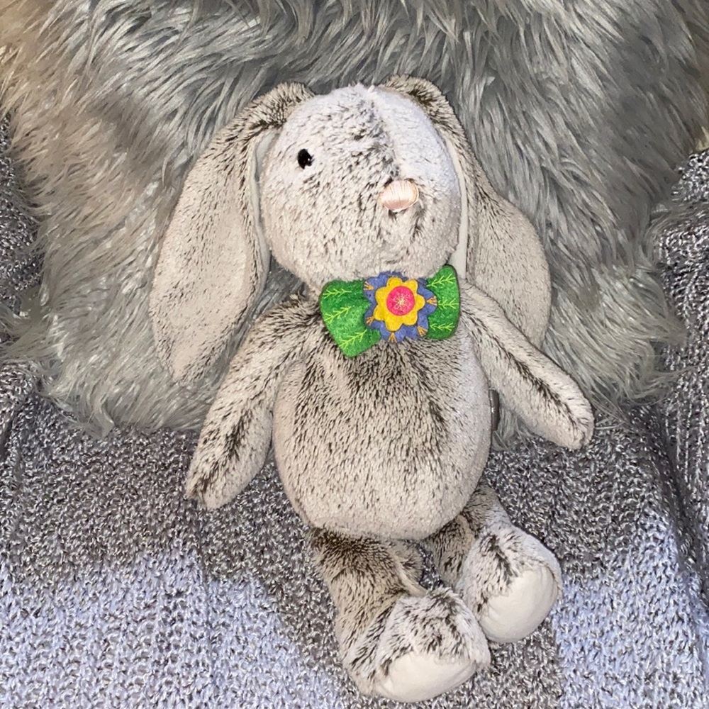 Hallmark Easter bunny rabbit stuffed animal stuffie Gray